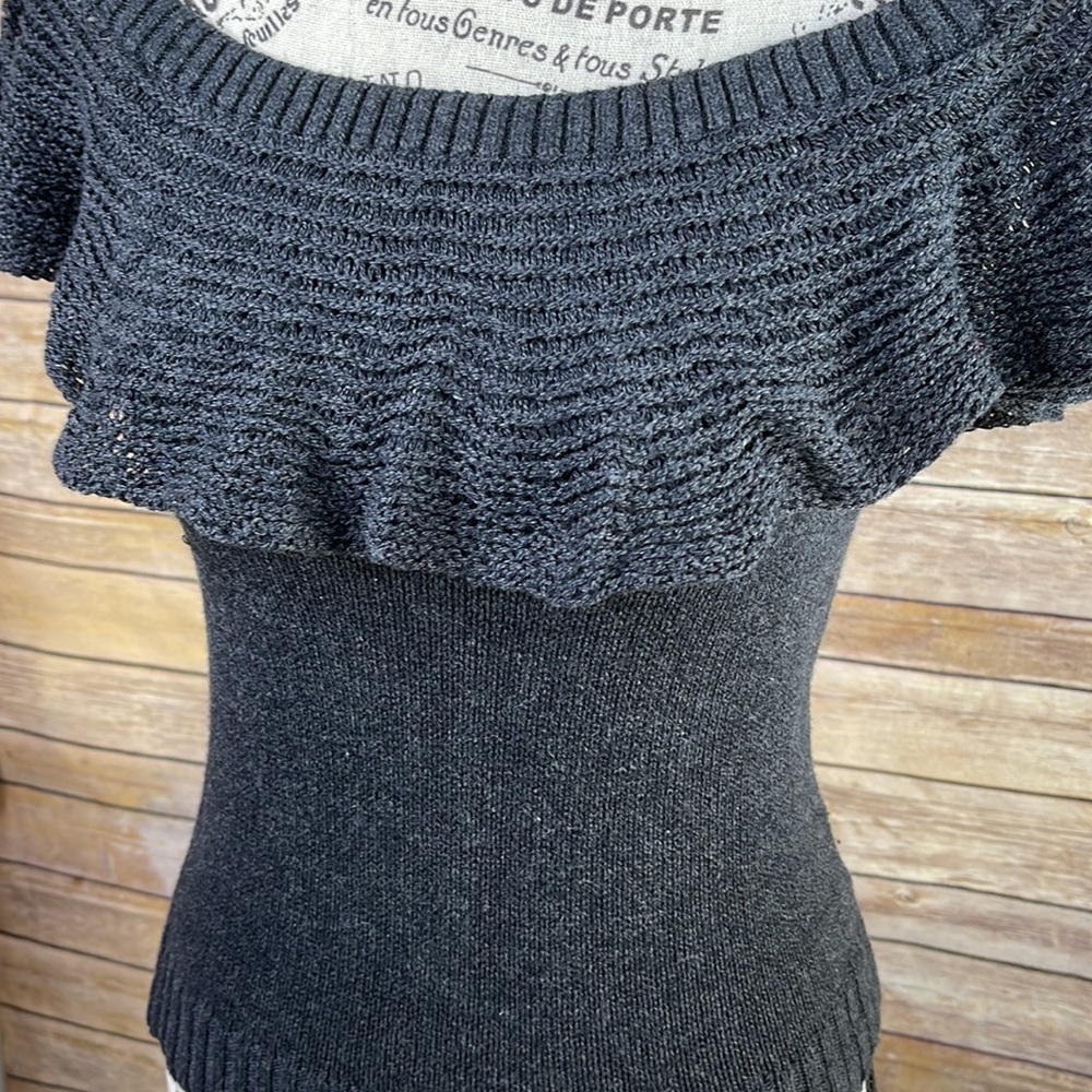 NWT AE sweater top - Picture 2 of 6
